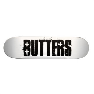 bestreicht Skateboards mit Butter