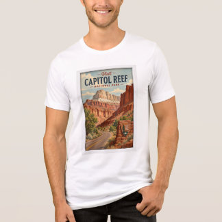 Besuchen Sie Capitol Reef National Park Reise Vint Tri-Blend Shirt