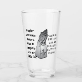 Bete um die Chancen deiner Teams. Alle Gläubigen Glas