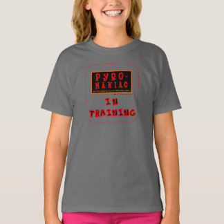 Bethel Pyro-Maniac bei der Ausbildung des T-Shirts