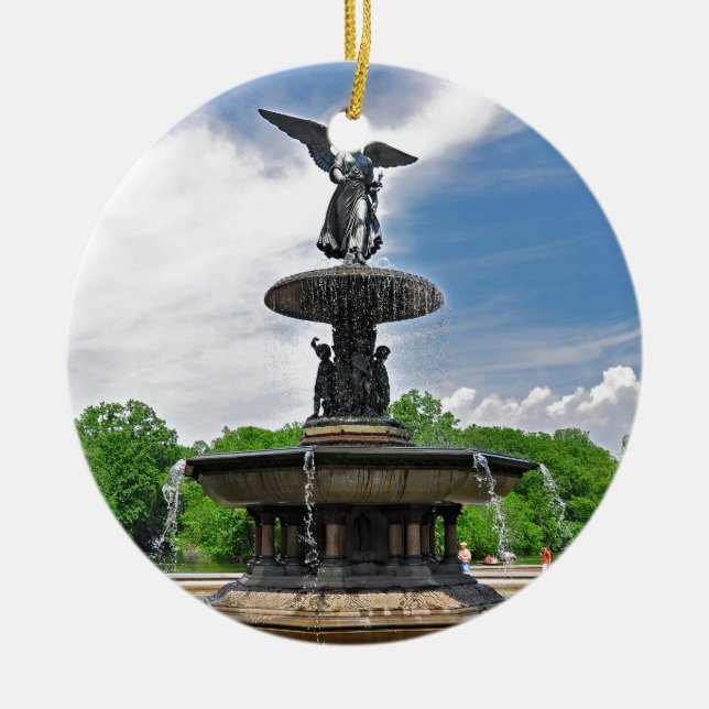 Bethesda "Engel der Gewässer" Zentralpark, NYC Keramik Ornament (Vorne)