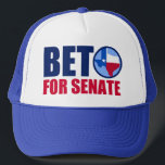 Beto für den texanischen Senat 2018 Truckerkappe<br><div class="desc">Abstimmung für den Kandidaten für das demokratische Party Beto O'Rourke gegen Ted Cruz bei den Zwischenwahlen 2018 für den Senat. Wir brauchen einen Demokraten,  damit der texanische Senator den Senat zurücknimmt. Der rote,  weiße und blaue Staat von Texas ist im O für Beto.</div>