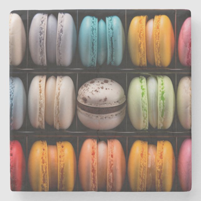 Betoverende Macarons in heerlijke felle Kleuren Steinuntersetzer (Vorderseite)
