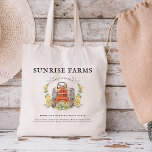 Betrieb in Tabelle | Personalisiertes Öko Lebensmi Tragetasche<br><div class="desc">Tragen Sie ein Stück der Landschaft mit unserem Bauernhof an den Tisch | Personalisierte Öko Lebensmittelgeschäft Tote Tasche. Diese Tasche mit einem wunderschön illustrierten, Vintagen Traktor, umgeben von üppig gelben Wildblumen, erweckt den Charme und die Wärme des Landlebens. Der individuell anpassbare "Sunrise Farms"-Text erlaubt es Ihnen, den Namen Ihres Bauernhofs,...</div>