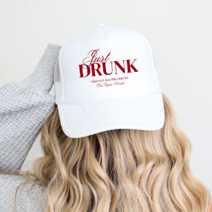 Betrunken in Liebes-Cocktails-Junggesellinnen-Woch Truckerkappe