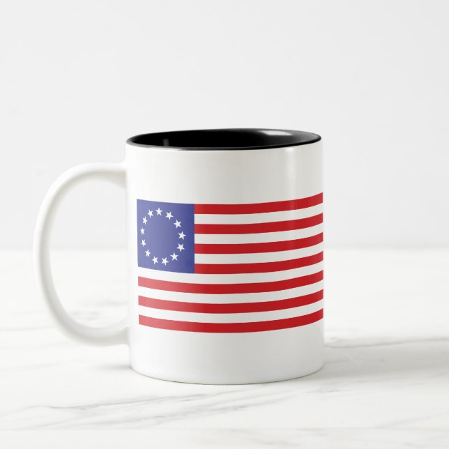 Betsy-Ross-Flag.-1776 Zweifarbige Tasse (Links)