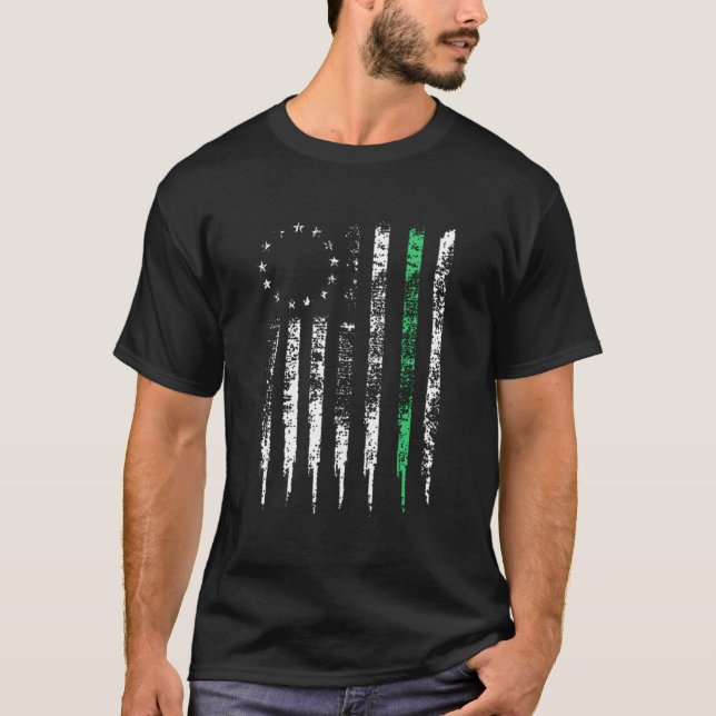 Betsy Ross Thin Green Line störte US-Flag Geschenk T-Shirt (Vorderseite)