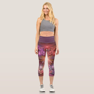Bett aus Blumen Bunt Glänzende Abstrakte Fraktal K Capri Leggings