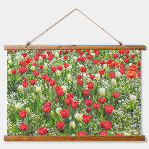 Bett von Tulips, Gärten, Cardiff, Wales. Wandteppich Mit Holzrahmen
