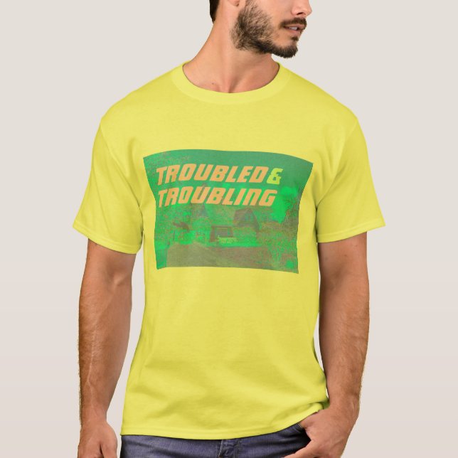 beunruhigt und Beunruhigen T-Shirt (Vorderseite)