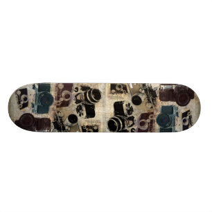 beunruhigte Fotografphotographie Retro Kamera Skateboard