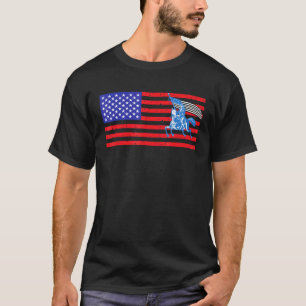 Beunruhigtes amerikanisches Flaggenpferd 2 T-Shirt