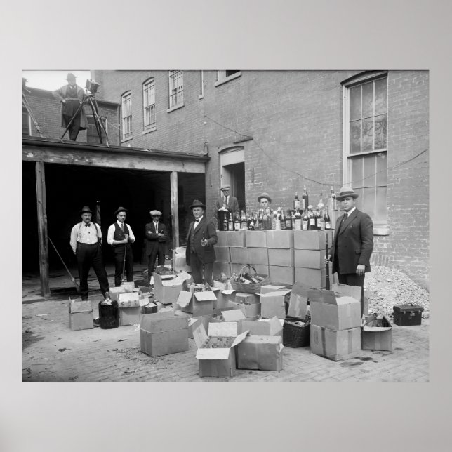 BEWAFFNETE VERBOTSAGENT SEIZE LIQUOR 1922 POSTER (Vorne)