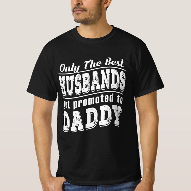 Bewerbung für die Schwangerschaftsankündigung von  T-Shirt (Vorderseite)