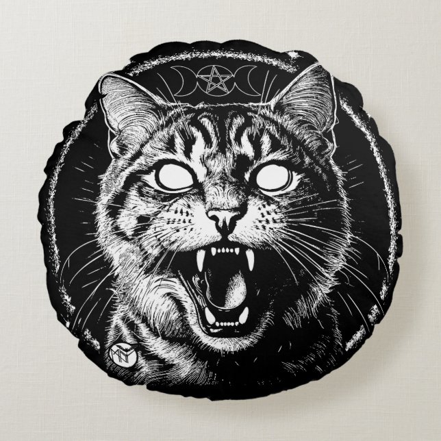 Bewitched Tabby Rundes Kissen (Vorderseite)