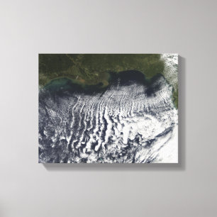 Bewölkte Straßen sind sichtbar Leinwanddruck