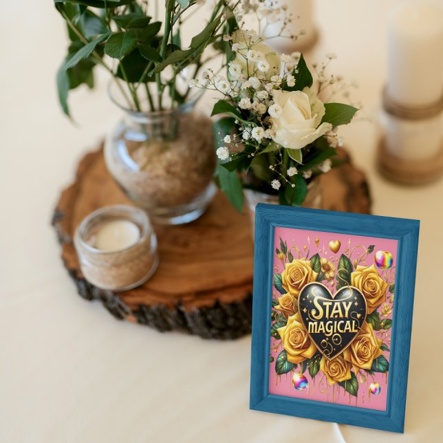 Bezauberndes Bouquet mit goldenen Rose und Herz 8x Poster (Von Creator hochgeladen)