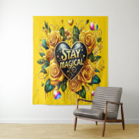 Bezauberndes Bouquet mit goldenen Rose und Herz