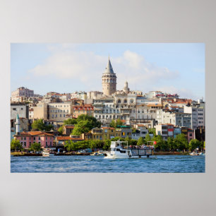 Bezirk Beyoglu und Galata Tower in Istanbul Poster