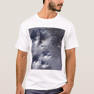 Bezymianny Vulkan stellt eine bescheidene Feder T-Shirt