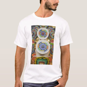 Bhutan. Zeremonielle Kuchen, die von Mönchen herge T-Shirt