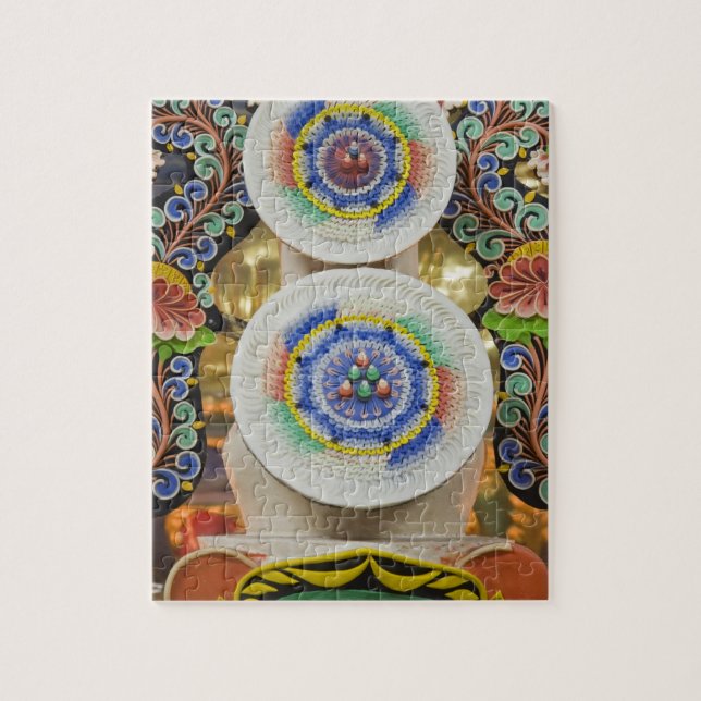 Bhutan. Zwergkuchen von Mönchen schmücken die Puzzle (Vertikal)