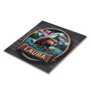 Biber auf einem bewaldeten See mit kanadischer Fla Fliese