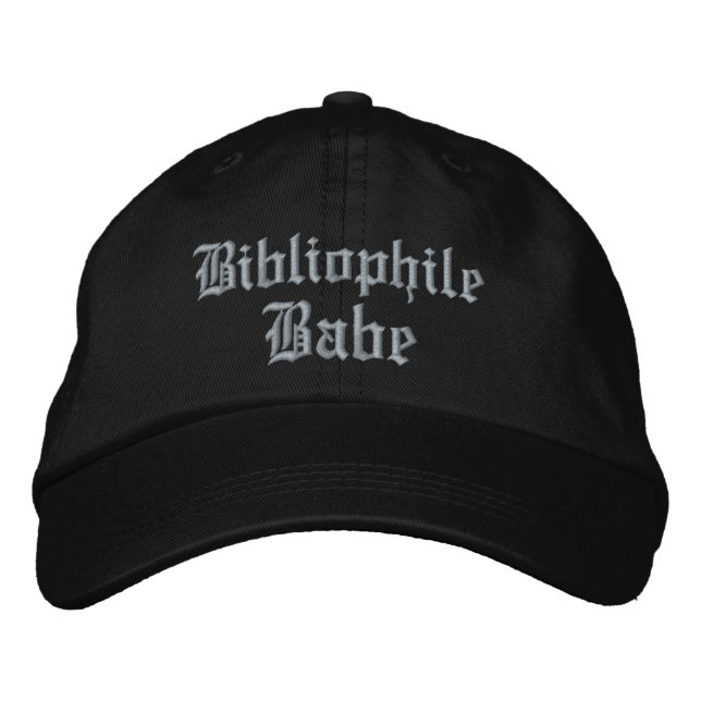 Bibliophile Babe Bestickte Baseballkappe (Vorderseite)