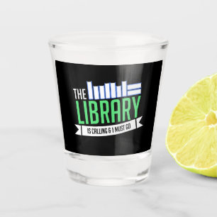 Bibliotheksbücher Schnapsglas