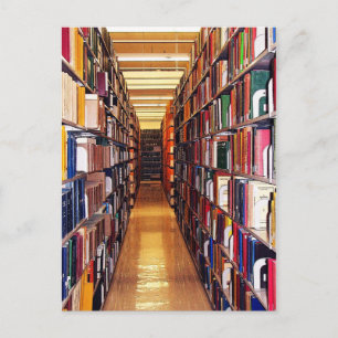 Bibliothekstapel Postkarte