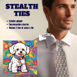 Bichon Frise Dog Lover's Stealth Krawatte<br><div class="desc">Aus der Ferne sieht das aus wie eine typische Krawatte von Männern,  aber nah ist es alles Bichon Frise LIEBE. Ein niedlicher,  weißer Hund,  der in lebhaften,  spielerischen Farben entworfen wurde.</div>