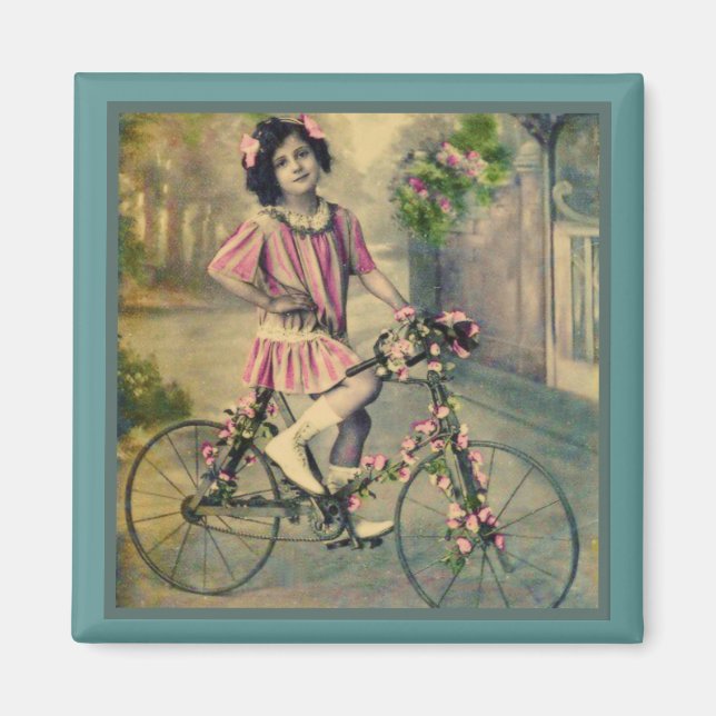Bicycle Girl Magnet (Vorne)