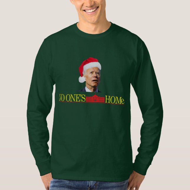 Biden Christmas Funny L/S T - Shirt Zuhause Allein (Vorderseite)