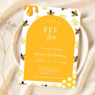 Biene 2. Geburtstag süß zu Bienen Thema Einladung