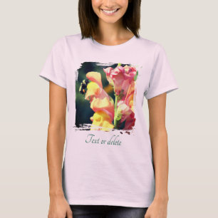Biene auf personalisierter Löwenmäulchenblume T-Shirt