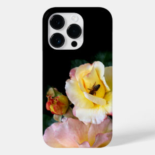 Biene auf rosa Gelben Rosen Blume Case-Mate iPhone 14 Pro Hülle