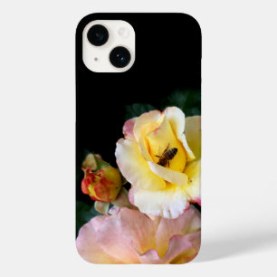 Biene auf rosa Gelben Rosen Blume Case-Mate iPhone 14 Hülle