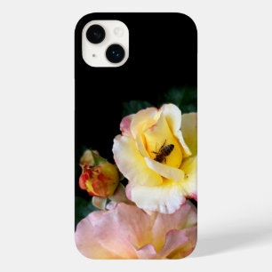 Biene auf rosa Gelben Rosen Blume Case-Mate iPhone 14 Plus Hülle