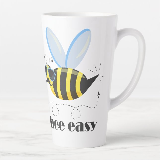 Bienenfigur mit Schnurrbart-Sonnenbrille Bee Easy Milchtasse (Rechts)