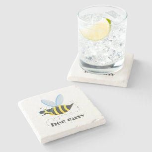 Bienenfigur mit Schnurrbart-Sonnenbrille Bee Easy Steinuntersetzer