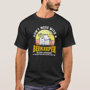 Bienenzüchter nicht mit einem Bienenstock verwechs T-Shirt