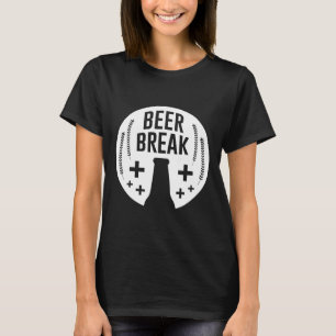 Bier Break Betrunkenes Bier wird von Men Wine B T-Shirt