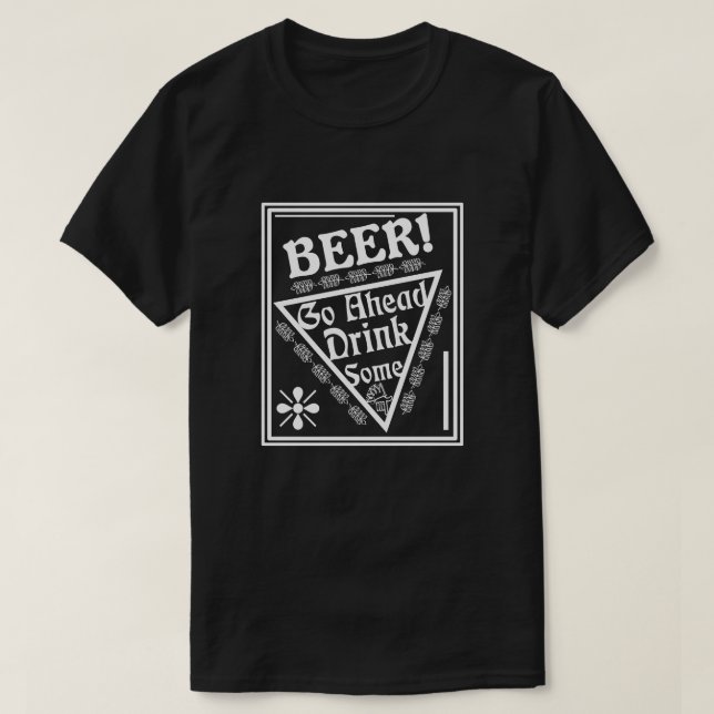 Bier geht etwas trinken - Gerahmt T-Shirt (Design vorne)
