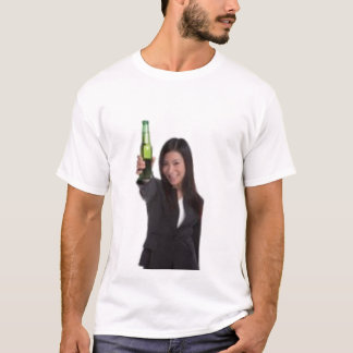 Bier! Nicht gerade zum Frühstück mehr T-Shirt