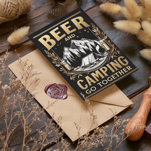 Bier und Camping zusammen Postkarte (Von Creator hochgeladen)