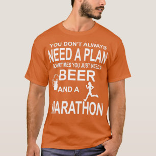 Bier und ein Marathon-Running-Joggen T-Shirt