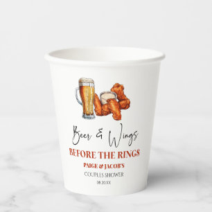Bier und Wings vor den Ringen Paarschwimmbad Pappbecher