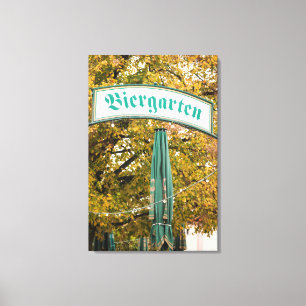 Biergarten-Schild außerhalb, Deutschland Leinwanddruck