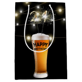 Biergläser im 21. Geburtstag Mittlere Geschenktüte