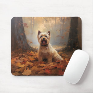 Biewer Terrier im Herbstlaubfall inspiriert Mousepad